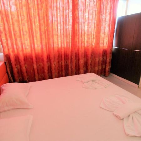 Eden - Menada Apartments Pantai Sunny Bagian luar foto