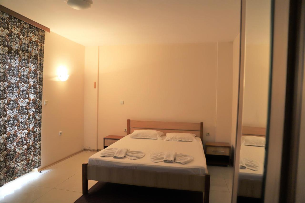 Eden - Menada Apartments Pantai Sunny Bagian luar foto