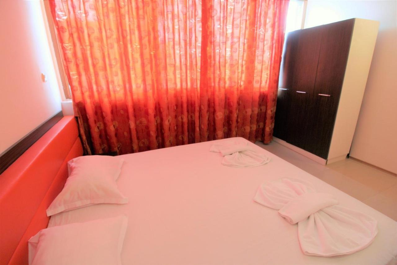 Eden - Menada Apartments Pantai Sunny Bagian luar foto