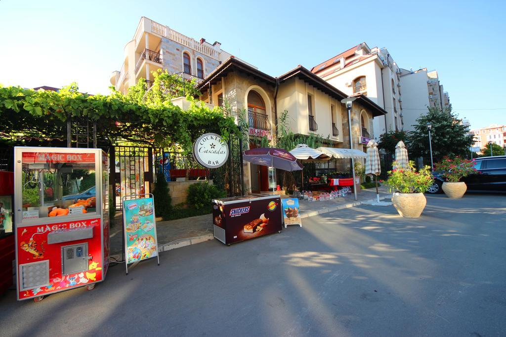 Eden - Menada Apartments Pantai Sunny Bagian luar foto