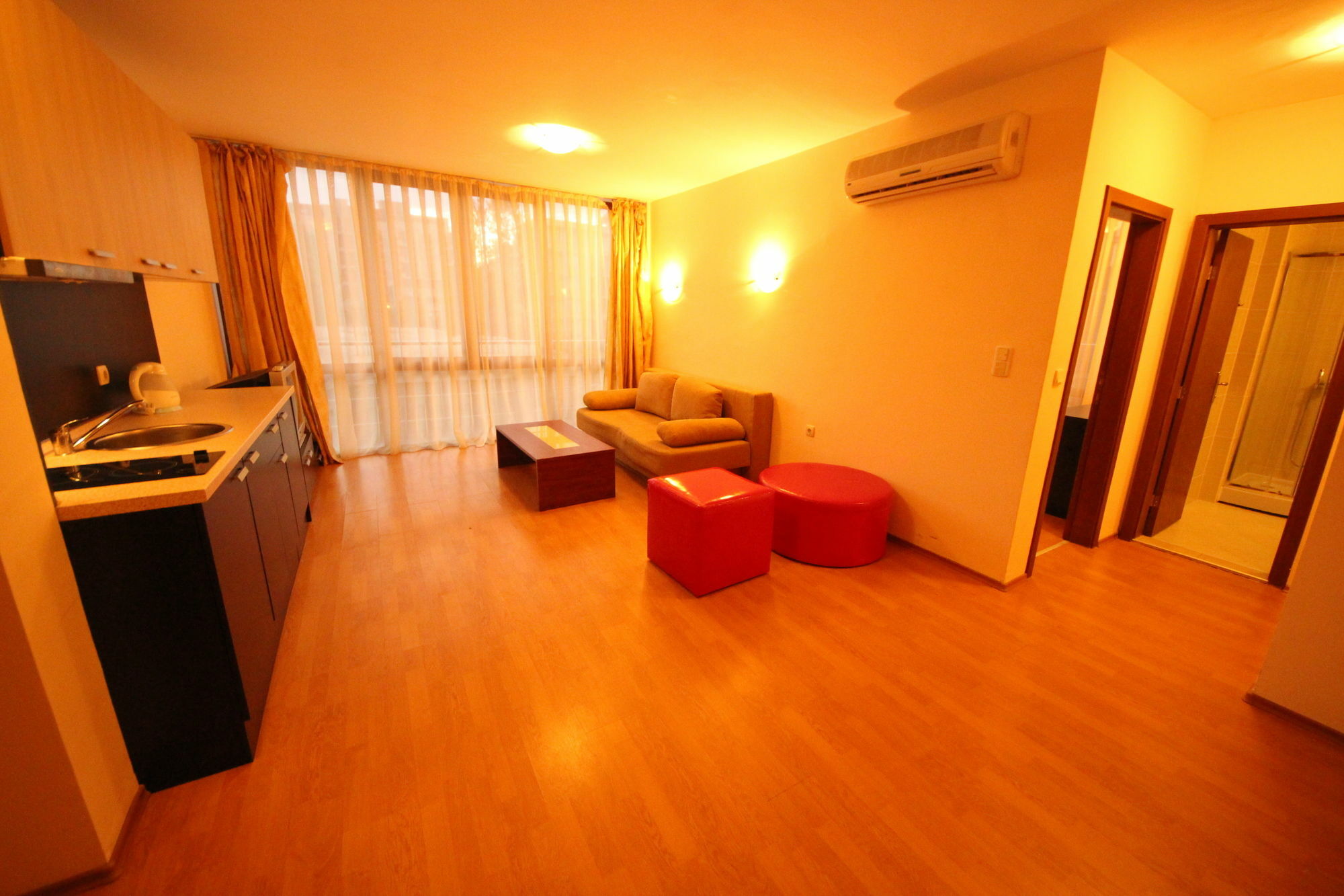 Eden - Menada Apartments Pantai Sunny Bagian luar foto